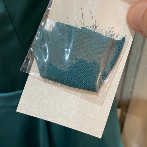 Alyce Paris Dress size 12 short semi formal satin - Picture 3 of 9